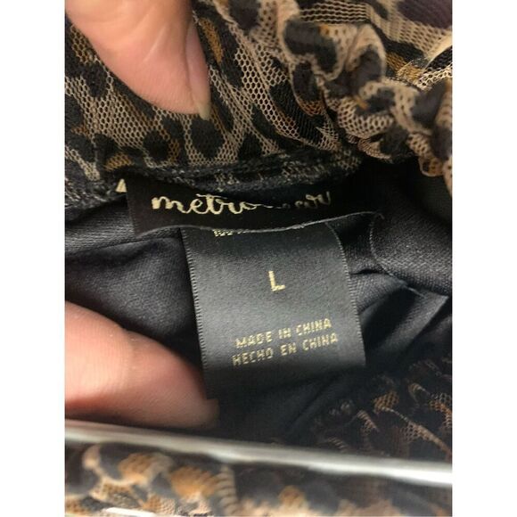 Cheetah Patterned Pleated Skirt - Picture 6 of 6